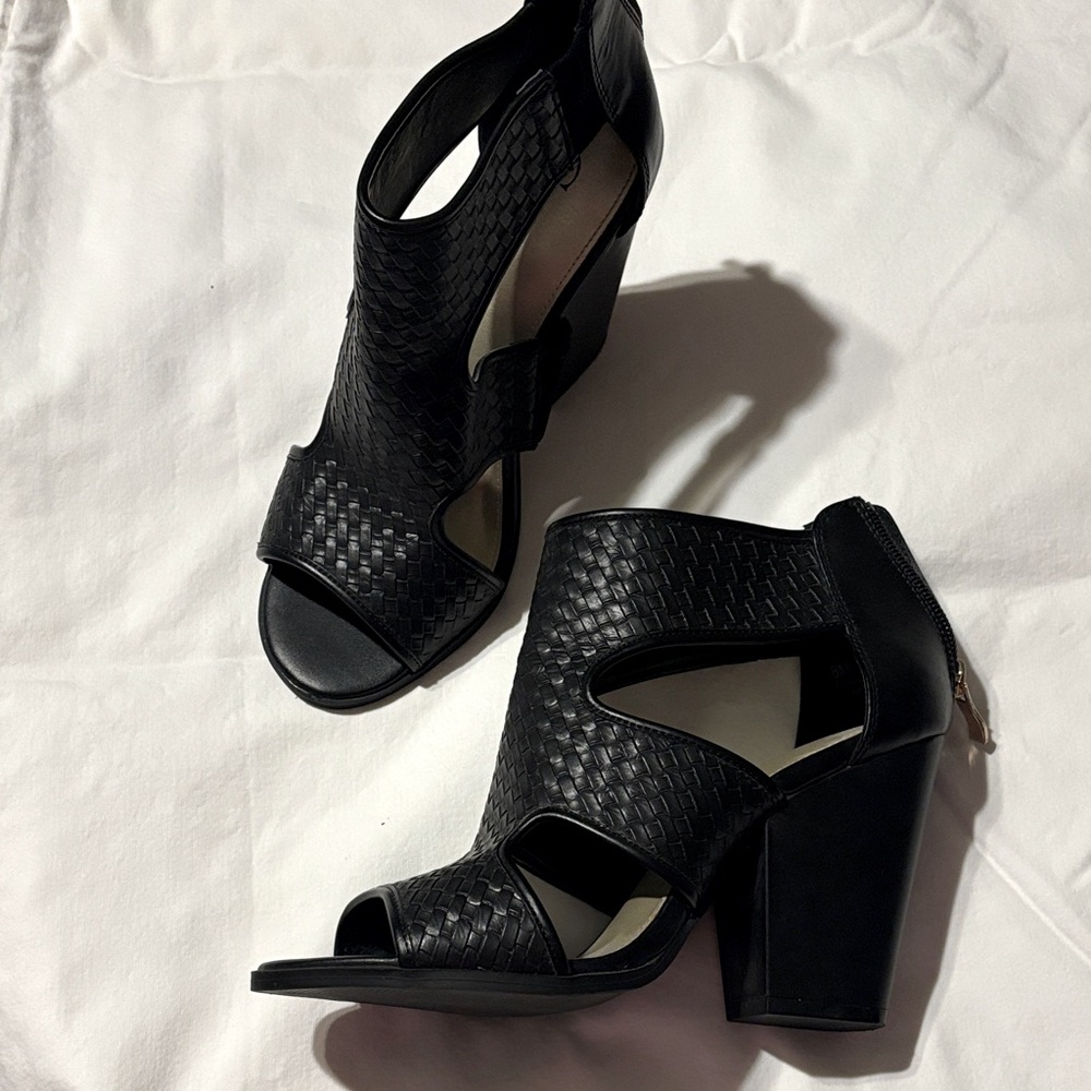 Chic Black Woven Heeled Sandals